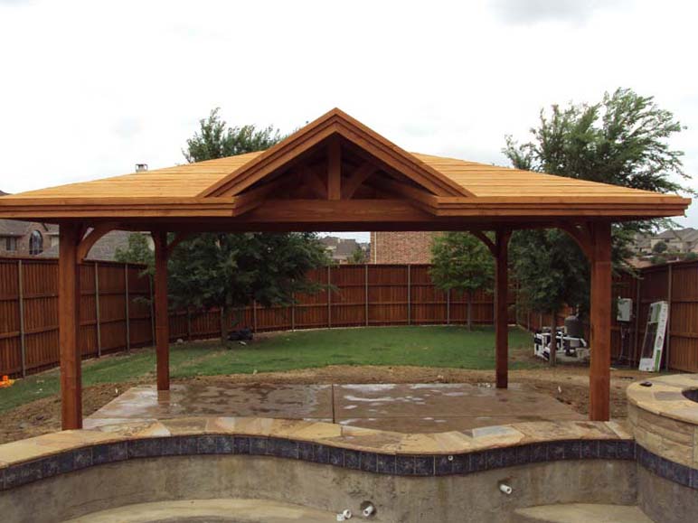 Freestanding Patio Cover With Single, Free Standing Patio Roof